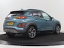 Hyundai Kona 1.6 GDI HEV Premium | 1e eigenaar | Stoelventilatie | Leder | Adaptive cruise | Head-Up | Trekhaak | Achterbankverwarming | Carplay | Navigatie | Keyless | Krell Audio | Side Assist | Stoelverwarming