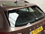Skoda Kamiq 1.0 TSI Sport Automaat (APPLE CARPLAY, GROOT NAVI, CLIMATE, STOELVERWARMING, SPORTSTOELEN, PARKEERSENSOREN, GETINT GLAS, NIEUWSTAAT)
