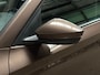 Skoda Kamiq 1.0 TSI Sport Automaat (APPLE CARPLAY, GROOT NAVI, CLIMATE, STOELVERWARMING, SPORTSTOELEN, PARKEERSENSOREN, GETINT GLAS, NIEUWSTAAT)