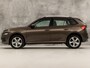 Skoda Kamiq 1.0 TSI Sport Automaat (APPLE CARPLAY, GROOT NAVI, CLIMATE, STOELVERWARMING, SPORTSTOELEN, PARKEERSENSOREN, GETINT GLAS, NIEUWSTAAT)
