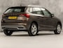 Skoda Kamiq 1.0 TSI Sport Automaat (APPLE CARPLAY, GROOT NAVI, CLIMATE, STOELVERWARMING, SPORTSTOELEN, PARKEERSENSOREN, GETINT GLAS, NIEUWSTAAT)