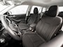 Skoda Kamiq 1.0 TSI Ambition Sport Automaat (APPLE CARPLAY, GROOT NAVI, CLIMATE, GETINT GLAS, STOELVERWARMING, SPORTSTOELEN, PARKEERSENSOREN, GETINT GLAS, NIEUWSTAAT)