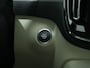 Volvo XC40 1.5 T2 INSCRIPTION AUT8 | Leer | Camera | Stoelverwarming