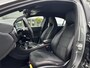 Mercedes-Benz A-klasse 200 Ambition AMG stoel vw cruise pdc