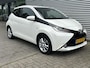 Toyota Aygo 1.0 VVT-i x-joy | Dealeronderhouden | Camera | Navi | LM-velgen |