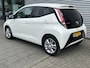 Toyota Aygo 1.0 VVT-i x-joy | Dealeronderhouden | Camera | Navi | LM-velgen |