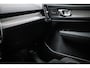 Volvo EC40 Single Motor Extended Range Ultra Black Ed. 82 kWh | SOH 100% | PANORAMADAK | ACHTERBANKVERWARMING | TREKHAAK | 360 CAMERA