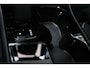 Volvo EC40 Single Motor Extended Range Ultra Black Ed. 82 kWh | SOH 100% | PANORAMADAK | ACHTERBANKVERWARMING | TREKHAAK | 360 CAMERA