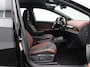 Volkswagen ID.5 Pro 77 kWh 204 Pk | Trekhaak | Stoelverwarming | Camera | CarPlay | Adaptive Cruise | 19 Inch | 97.465 Km !!