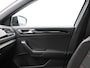 Volkswagen T-Roc 1.5 TSi 150 Pk Automaat Sport Business R-Line | Black Style | Camera | Stoelverwarming | Adaptive Cruise | Navigatie | CarPlay | Climatronic | 18 Inch | 89.335 Km !!
