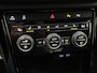Volkswagen T-Roc 1.5 TSi 150 Pk Automaat Sport Business R-Line | Black Style | Camera | Stoelverwarming | Adaptive Cruise | Navigatie | CarPlay | Climatronic | 18 Inch | 89.335 Km !!
