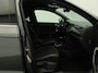 Volkswagen T-Roc 1.5 TSi 150 Pk Automaat Sport Business R-Line | Black Style | Camera | Stoelverwarming | Adaptive Cruise | Navigatie | CarPlay | Climatronic | 18 Inch | 89.335 Km !!