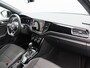 Volkswagen T-Roc 1.5 TSi 150 Pk Automaat Sport Business R-Line | Black Style | Camera | Stoelverwarming | Adaptive Cruise | Navigatie | CarPlay | Climatronic | 18 Inch | 89.335 Km !!