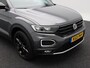 Volkswagen T-Roc 1.5 TSi 150 Pk Automaat Sport Business R-Line | Black Style | Camera | Stoelverwarming | Adaptive Cruise | Navigatie | CarPlay | Climatronic | 18 Inch | 89.335 Km !!