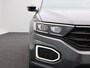 Volkswagen T-Roc 1.5 TSi 150 Pk Automaat Sport Business R-Line | Black Style | Camera | Stoelverwarming | Adaptive Cruise | Navigatie | CarPlay | Climatronic | 18 Inch | 89.335 Km !!