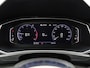 Volkswagen T-Roc 1.5 TSi 150 Pk Automaat Sport Business R-Line | Black Style | Camera | Stoelverwarming | Adaptive Cruise | Navigatie | CarPlay | Climatronic | 18 Inch | 89.335 Km !!