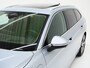 Volkswagen Passat Variant 1.5 eHybrid Elegance | Panoramadak | Leder | Trekhaak | HUD | Massage | 360 | Sfeerlicht | Keyless | Carplay