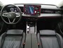 Volkswagen Passat Variant 1.5 eHybrid Elegance | Panoramadak | Leder | Trekhaak | HUD | Massage | 360 | Sfeerlicht | Keyless | Carplay