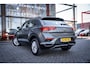 Volkswagen T-Roc 1.0 TSI Style |Virtual Cockpit | Trekhaak | Adapt. cruise | Carplay | Parkeerhulp |