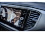 Volkswagen T-Roc 1.0 TSI Style |Virtual Cockpit | Trekhaak | Adapt. cruise | Carplay | Parkeerhulp |