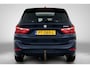 BMW 2-Serie Gran Tourer 220i High Executive Automaat (PANORAMADAK, HEAD-UP, PDC, LED, CLIMA, DEALER ONDERHOUDEN)