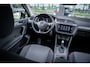 Volkswagen Tiguan Allspace 1.5 TSI Comfortline Business | 7 persoons | Trekhaak | Elektrische achterklep | Navigatie | Carplay |