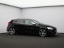 Volvo V40 T5 245pk R-Design / Stoel+voorruitverwarming / Park assist v+a+camera / Privacy glass / 19" Artio / Elektr. bed. stoelen