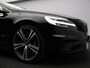 Volvo V40 T5 245pk R-Design / Stoel+voorruitverwarming / Park assist v+a+camera / Privacy glass / 19" Artio / Elektr. bed. stoelen