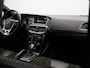 Volvo V40 T5 245pk R-Design / Stoel+voorruitverwarming / Park assist v+a+camera / Privacy glass / 19" Artio / Elektr. bed. stoelen