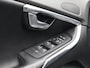 Volvo V40 T5 245pk R-Design / Stoel+voorruitverwarming / Park assist v+a+camera / Privacy glass / 19" Artio / Elektr. bed. stoelen