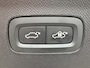 Volvo XC90 2.0 T8 Plug-in hybrid AWD Ultra Dark | 7 zits | Luchtvering | Adaptieve Cruise Control | Trekhaak | Panoramadak | Stoelmassage | Bowers en Wilkins Audio | All-season banden | 21" Velgen | Stoel-/Stuurverwarming | Stoelventilatie |