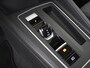 Volkswagen Golf 1.5 eHybrid Life Edition | Panorama-dak | 18" VW Velgen l Camera | Cruise control adaptief | Apple carplay Android auto | Parkeer assistent | DAB | Keyless entry/start |