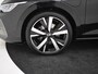 Volkswagen Golf 1.5 eHybrid Life Edition | Panorama-dak | 18" VW Velgen l Camera | Cruise control adaptief | Apple carplay Android auto | Parkeer assistent | DAB | Keyless entry/start |