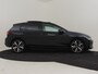 Volkswagen Golf 1.5 eHybrid Life Edition | Panorama-dak | 18" VW Velgen l Camera | Cruise control adaptief | Apple carplay Android auto | Parkeer assistent | DAB | Keyless entry/start |