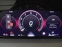 Volkswagen Golf 1.5 eHybrid Life Edition | Panorama-dak | 18" VW Velgen l Camera | Cruise control adaptief | Apple carplay Android auto | Parkeer assistent | DAB | Keyless entry/start |