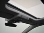 Volkswagen Golf 1.5 eHybrid Life Edition | Panorama-dak | 18" VW Velgen l Camera | Cruise control adaptief | Apple carplay Android auto | Parkeer assistent | DAB | Keyless entry/start |