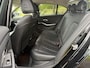 BMW 3-Serie 320e Business Edition Plus | Sportstoelen | Sfeerverlichting | 19Inch | Dealer onderhouden | Camera |