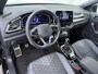 Volkswagen T-Roc 1.0 TSI R-Line | Camera | Parkeerhulp | ACC | Stoelverwarming | Spiegelpakket | Sportstoelen | Full LED | Carplay | 17'' |