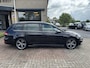 Volkswagen Golf Variant 1.5 eTSI R-Line Automaat Panoramadak / Trekhaak / Full LED