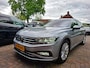 Volkswagen Passat Variant 1.5 TSI Business +. 100 % onderhouden & zeer luxe o.a. camera, navi, cruise, verwarmde massagestoel, etc