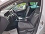 Volkswagen Golf 1.2 TSI Highline R-Line. 1st eigenaar, 100% onderhouden! O.a. trekhaak, stoelverwarming, cruise, bluetooth, etc.