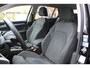 Volkswagen Golf 1.0 eTSI 110pk Life Business DSG Automaat / Navigatie / LM 17 inch / Digital cockpit / Parkeersensoren / Stoelverwarming