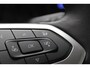 Volkswagen Golf 1.0 eTSI 110pk Life Business DSG Automaat / Navigatie / LM 17 inch / Digital cockpit / Parkeersensoren / Stoelverwarming