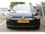 Volkswagen Golf 1.0 eTSI 110pk Life Business DSG Automaat / Navigatie / LM 17 inch / Digital cockpit / Parkeersensoren / Stoelverwarming