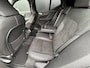 Volvo XC40 2.0 B3 Plus Dark intellisafe/ voorruitverwarming/ climate line/ harman kardon/ trekhaak/  extra getint glas