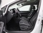 Volkswagen Golf 1.5 eHybrid Style Edition 204 PK| Panoramadak | Navigatie | 360 Camera | LED Plus | ArtVelours Bekleding | Stoelverwarming | Stuurwielverwarming | Bestuurderstoel Met Geheugen