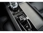 Volvo XC90 T8 Ultra Bright Luchtvering B&W Massage HUD 22''