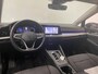 Volkswagen Golf 1.0 eTSI DSG Life Navigatie Apple Carplay/Android Auto Parkeersensoren Adaptieve Cruise Control Sfeerverlichting Virtual Cockpit Climate Control Lichtmetalen velgen