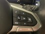 Volkswagen Golf 1.0 eTSI DSG Life Navigatie Apple Carplay/Android Auto Parkeersensoren Adaptieve Cruise Control Sfeerverlichting Virtual Cockpit Climate Control Lichtmetalen velgen