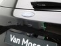 Ford Kuga | ST LIne | Automaat | Verwarmde Voorstoelen | Verwarmd Stuurwiel | Verwarmbare Voorruit | Cruise Control | Lane Assist | Climate Control | Head Up Display | Parkeer Camera Achter | Parkeersensoren Voor + Achter | Navigatie
